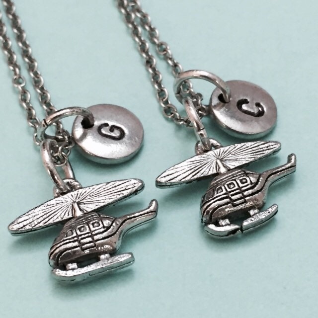 Bester Freund Halskette, Halskette Hubschrauber, Flugzeuge Collier, Bff Schwester, Freundschaft Schmuck, Personalisieren, Paraphieren, Monogram von Toodaughters