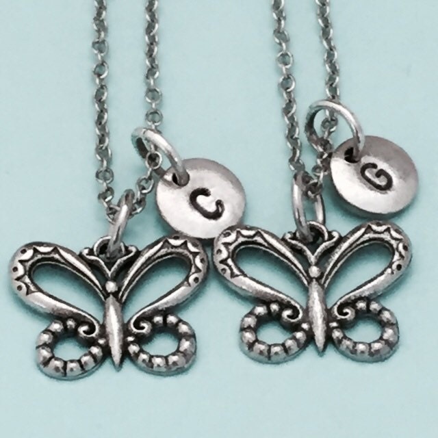 Bester Freund Halskette, Halskette Schmetterling, Insekt Collier, Bff Schwester, Freundschaft Schmuck, Personalisierte, Initial, Monogramm von Toodaughters
