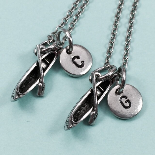 Bester Freund-Halskette, Kanu-Halskette, Bff Halskette, Freundschaft Schmuck, Schwester, Freunde, Personalisierte Initial, Monogramm von Toodaughters
