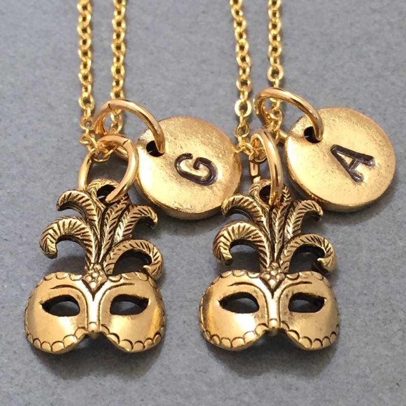 Bester Freund Halskette, Maskerade Maske Halskette Maske, Bff Schwester, Freundschaft Schmuck, Personalisierte, Initial, Monogramm von Toodaughters