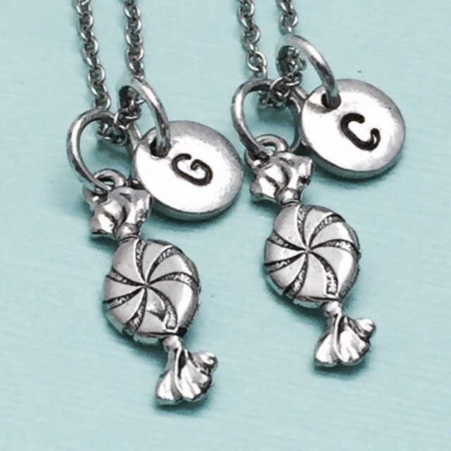 Bester Freund Halskette, Süßigkeiten Halskette Essen, Bff Schwester, Freundschaft Schmuck, Personalisierte, Initial, Monogramm von Toodaughters