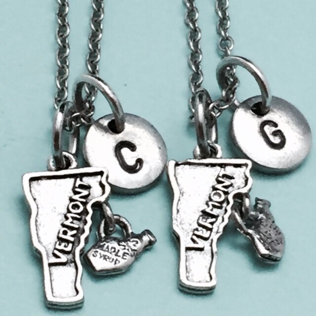 Bester Freund Halskette, Vermont Halskette Zustand, Bff Schwester, Freundschaft Schmuck, Personalisierte, Initial, Monogramm von Toodaughters