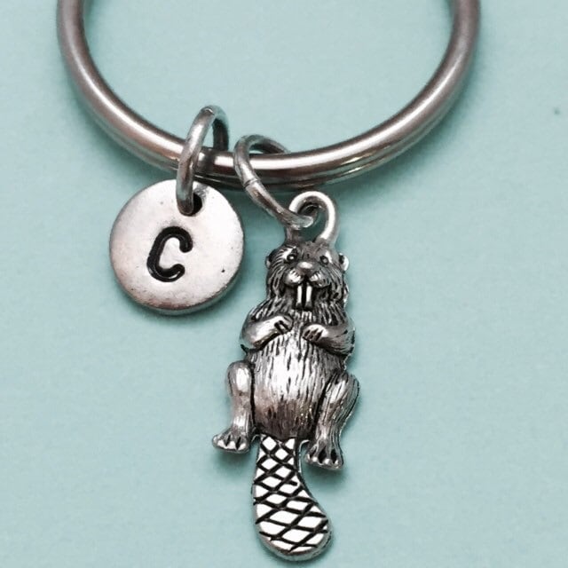 Biber Schlüsselanhänger, Charme, Tier Personalisierter Anfangsschlüsselbund, Anfangscharme, Besonders Angefertigt, Monogramm von Toodaughters