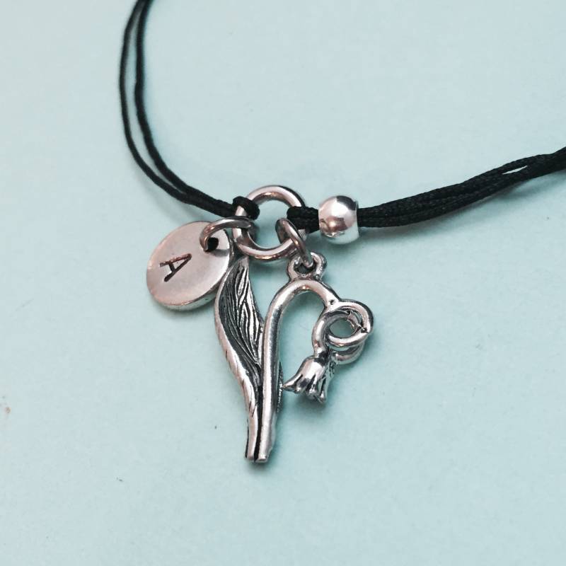 Blumenarmband, Blume Charm Armband, Verstellbare Bettelarmband, Personalisierte Monogramm von Toodaughters