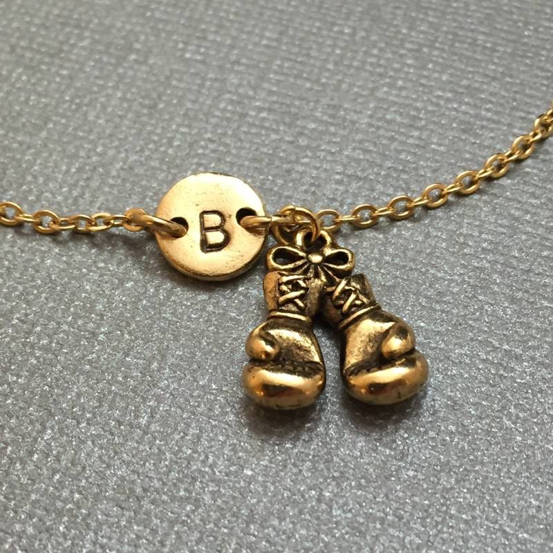 Boxhandschuh Charm Armband, Charm Boxhandschuhe, Verstellbare Sport, Personalisiertes Anfängliche Monogramm von Toodaughters