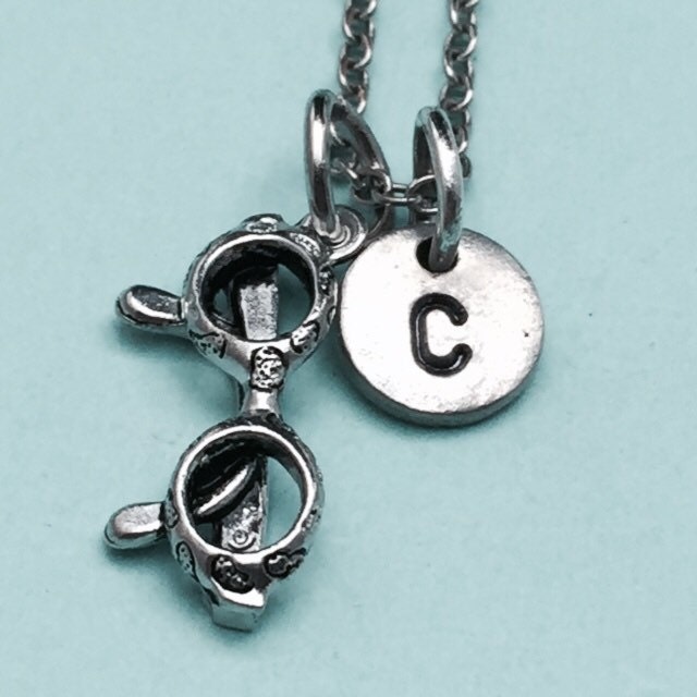 Brille Halskette, Gläser Charme, Zubehör Personalisierte Collier, Anfängliche Ursprünglichen Monogramm von Toodaughters