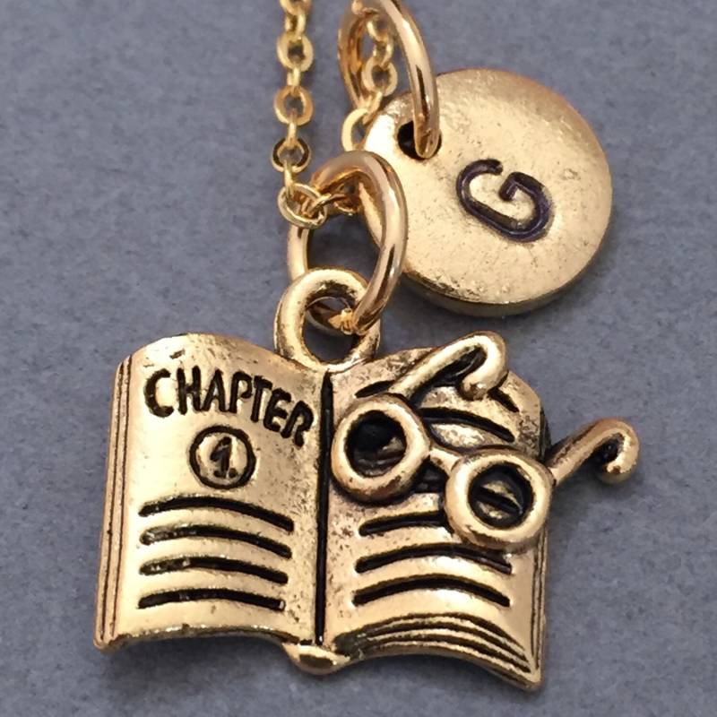 Buch Des Lebens Halskette, Charme, Personalisierte Anfängliche Collier, Ursprünglichen Monogramm von Toodaughters