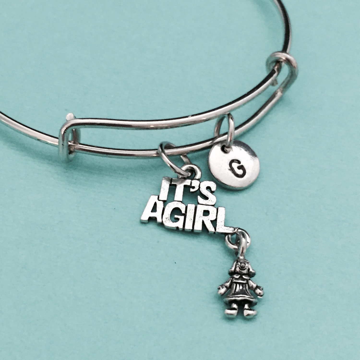 Es Ist Ein Mädchen-Armreif, Es Mädchen Bettelarmband, Erweiterbare Armreif, Charm Personalisierte Armband, Erste Monogramm von Toodaughters