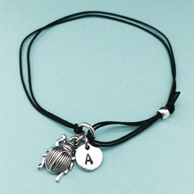 Fehler Schnur Armband, Bettelarmband Fehler, Verstellbare Bettelarmband, Personalisierte Initial, Monogramm von Toodaughters