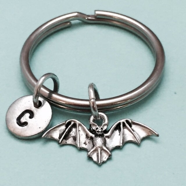 Fledermaus-Schlüsselbund, Fledermaus-Charme, Tier Keychain, Personalisierte Schlüsselanhänger, Anfängliche Schlüsselbund, Ursprünglichen von Toodaughters