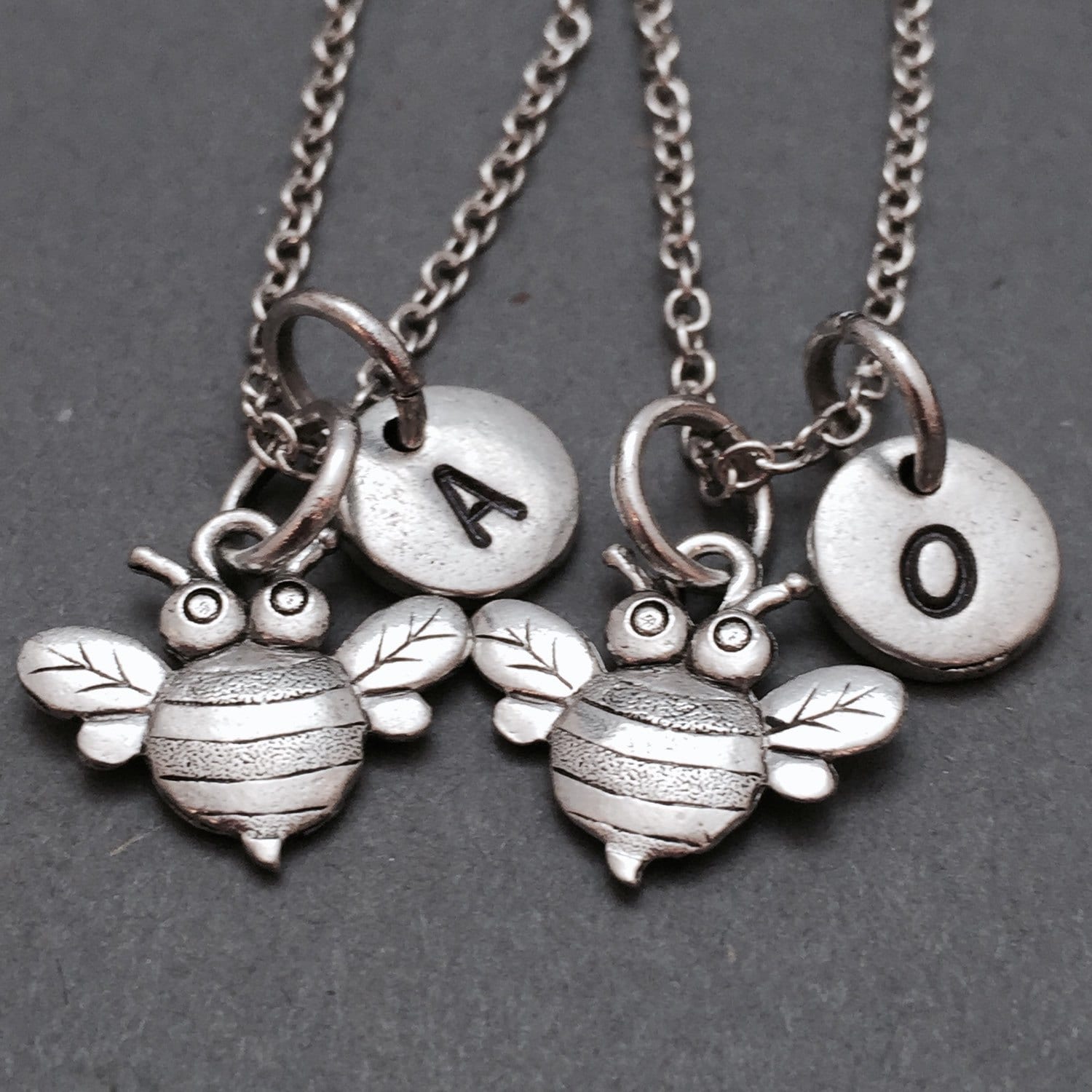 Freundschaft-Halskette, Schwester Biene Charm Halskette, Bumble Bee Bff Halskette Collier, Besten Freund Personalisierte von Toodaughters