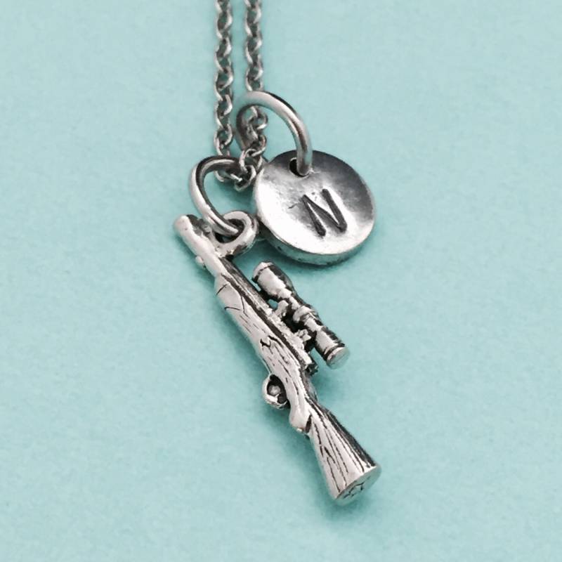 Gewehr-Halskette, Gewehr Charme, Pistole Halskette, Personalisierte Erste Ursprünglichen Monogramm von Toodaughters