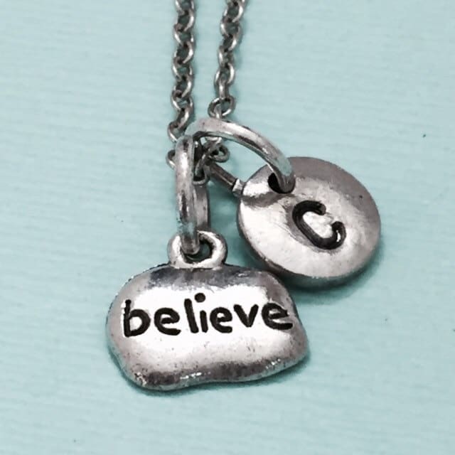 Glauben Sie Halskette, Glauben Inspirierende Personalisierte Anfängliche Ursprünglichen Charme, Monogramm Glauben Sie Halskette, Glauben Inspirierende Personalisierte Anfängliche Ursprünglichen Charme, Monogramm von Toodaughters