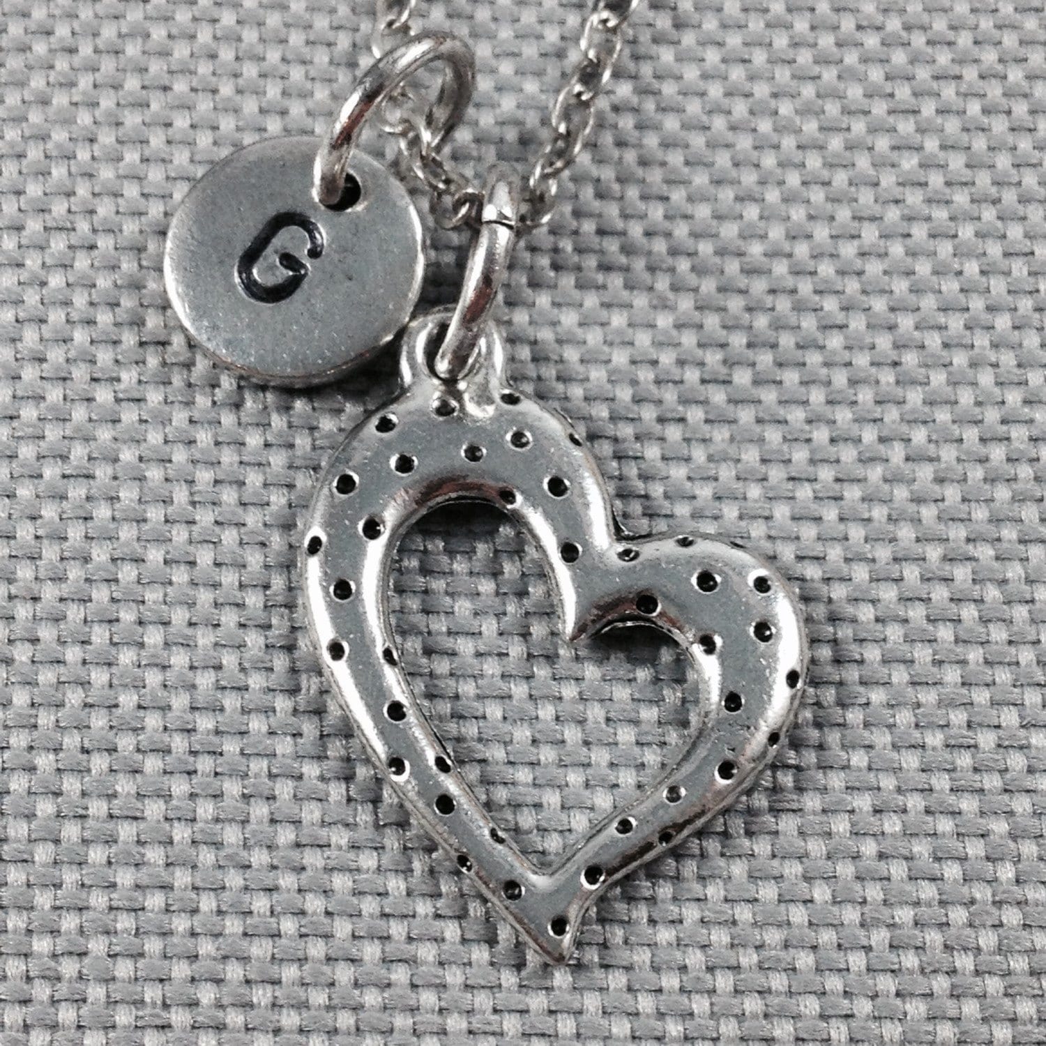 Herz-Halskette, Schmuck Herz, Liebe, Personalisierte Halskette, Herz Charm, Anfängliche Lange Silber von Toodaughters