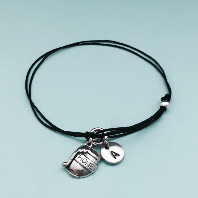 Honig Glas Kordel Armband, Bettelarmband Glas, Verstellbare Bettelarmband, Personalisierte Initial, Monogramm von Toodaughters