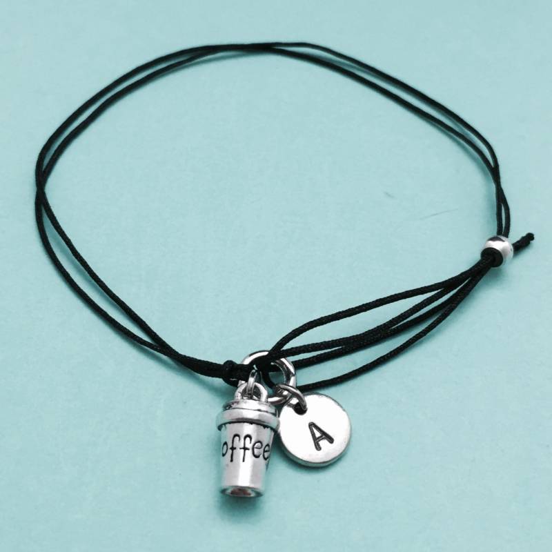 Kaffee Tasse Schnur Armband, Bettelarmband Tasse, Verstellbare Bettelarmband, Personalisierte Initial, Monogramm von Toodaughters