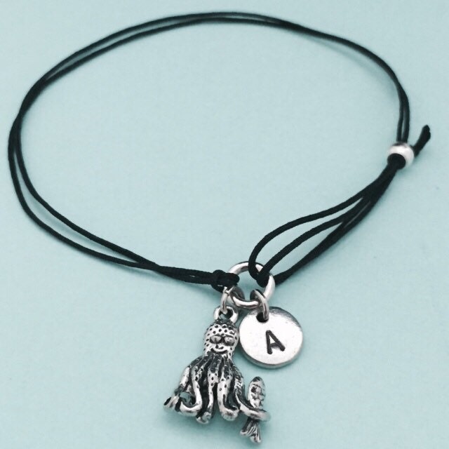Krake Schnur Armband, Oktopus Bettelarmband, Verstellbare Personalisierte Erste Monogramm von Toodaughters