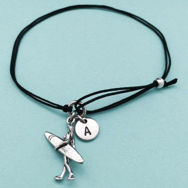 Mädchen Surfer Schnur Armband, Bettelarmband Surfer, Verstellbare Bettelarmband, Personalisierte Initial, Monogramm von Toodaughters