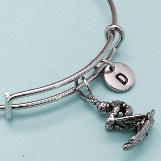 Man Skifahren Armreif, Bettelarmband Mann, Erweiterbar Charm Armband, Personalisiertes Anfängliche Monogramm von Toodaughters