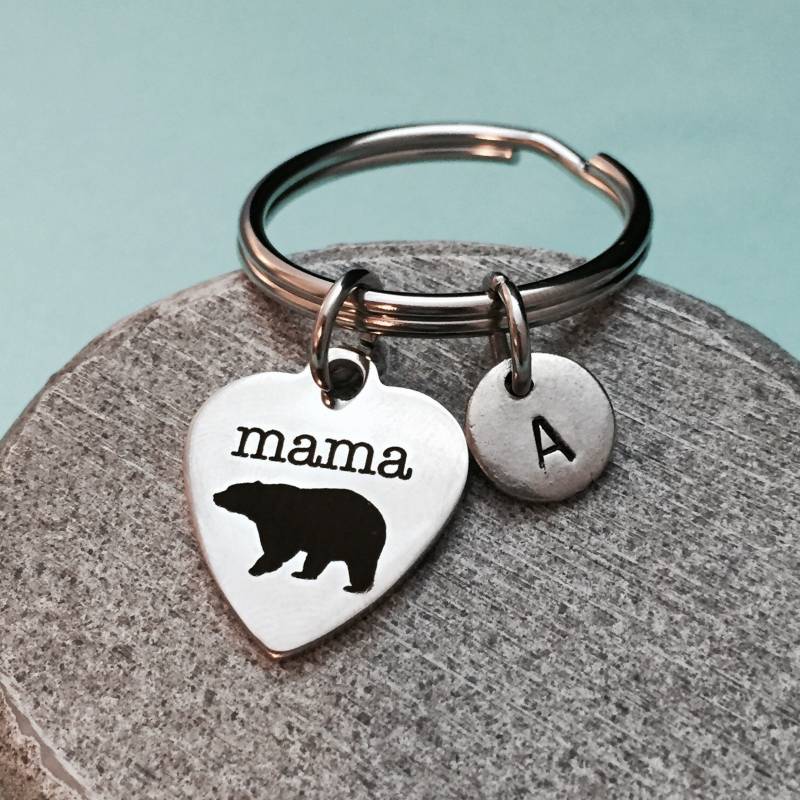 Mana Bär Scheibe Schlüsselanhänger, Mama Charme, Personalisierte Initial Angepasst, Monogramm von Toodaughters