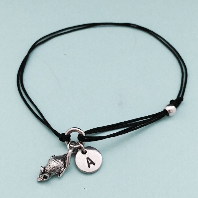 Maus Schnur Armband, Bettelarmband Maus, Verstellbare Bettelarmband, Personalisierte Initial, Monogramm von Toodaughters