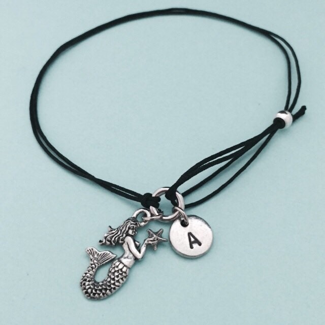 Meerjungfrau Schnur Armband, Bettelarmband Meerjungfrau, Verstellbare Bettelarmband, Personalisierte Erste Monogramm von Toodaughters
