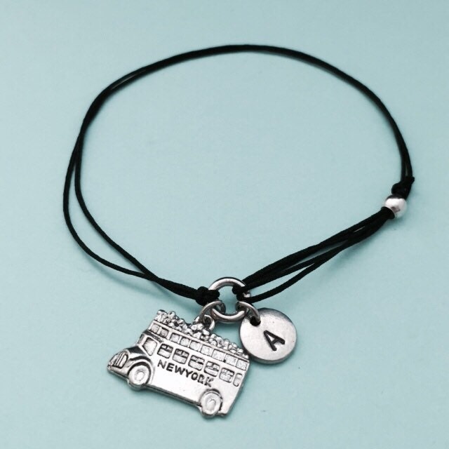 New York Tour Bus Schnur Armband, Bettelarmband, Verstellbare Personalisierte, Initial, Monogramm von Toodaughters