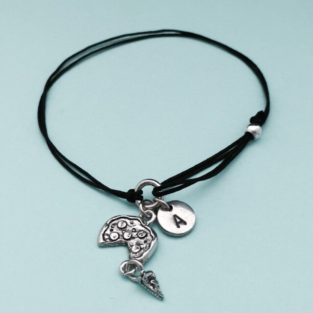 Pizza Schnur Armband, Bettelarmband Pizza, Verstellbare Bettelarmband, Personalisierte Erste Monogramm von Toodaughters