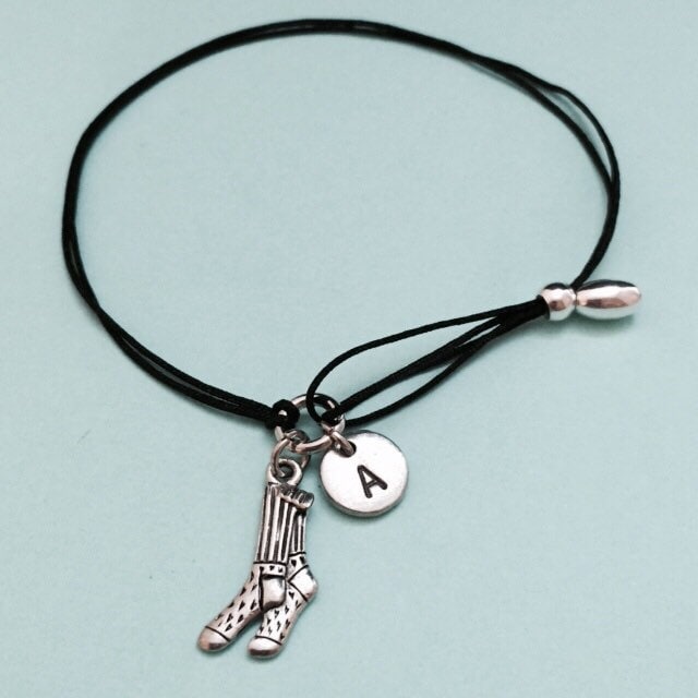 Schnur Armband Socken, Bettelarmband, Verstellbare Armband, Personalisierte Erste Monogramm von Toodaughters