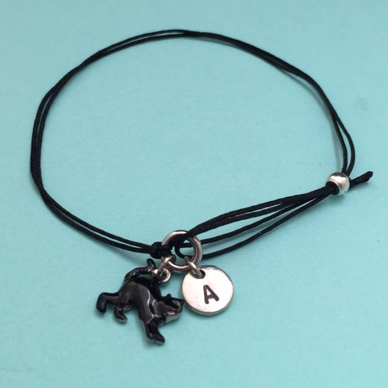 Schwarze Katze Schnur Armband, Bettelarmband Schwarze Katze, Verstellbare Bettelarmband, Personalisierte Initial, Monogramm von Toodaughters