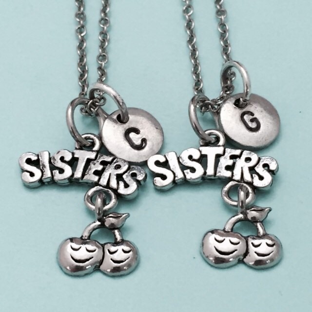 Schwestern Halskette, Familie Bff Nnecklace, Schwester, Beste Freundin Freundschaft Schmuck, Personalisierte Initial, Monogramm von Toodaughters