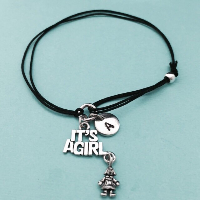 Seine Ein Mädchen Schnur Armband, Es Ist Mädchen-Bettelarmband, Verstellbare Bettelarmband, Personalisierte Initial, Monogramm von Toodaughters