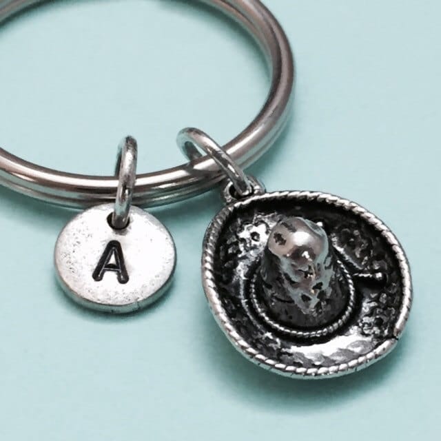 Sombrero-Charme, Hut Schlüsselbund, Personalisierte Schlüsselanhänger, Anfängliche Sombrero Ursprünglichen Charme, Angepasst, Monogramm von Toodaughters