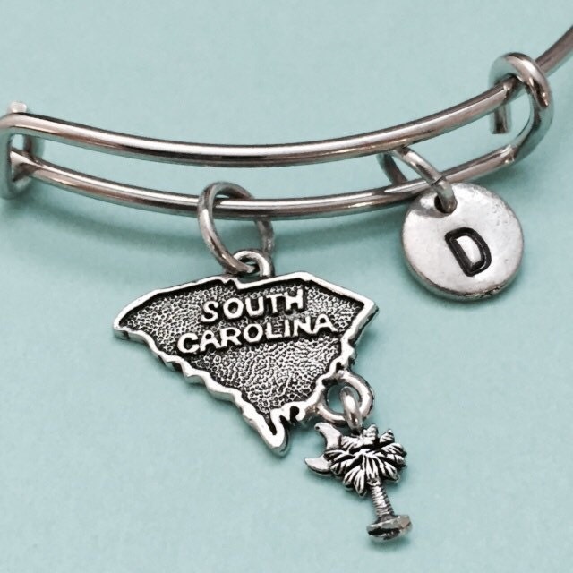South Carolina Armreif Armband in Carolina, Erweiterbare Armreif, Charm Personalisiertes Armband, Erste Monogramm von Toodaughters