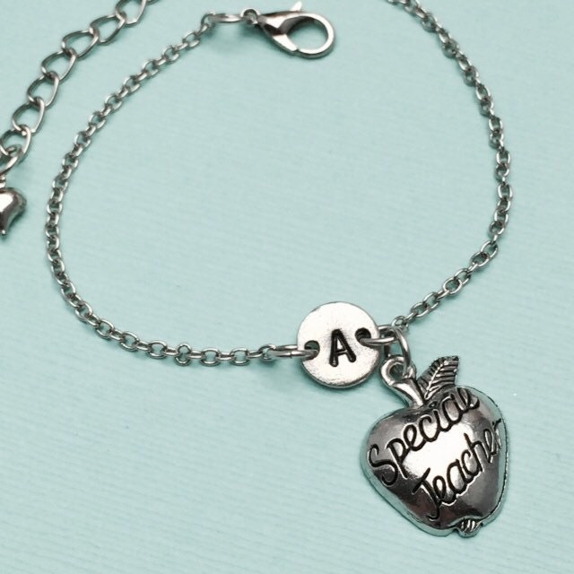 Spezielle Lehrer Bettelarmband, Besondere Lehrerin Charme, Verstellbare Armband, Lehrer, Personalisierte Erste Monogramm von Toodaughters