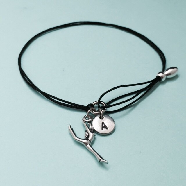 Tänzerin Schnur Armband, Bettelarmband Tänzerin, Verstellbare Bettelarmband, Personalisierte Erste Monogramm von Toodaughters
