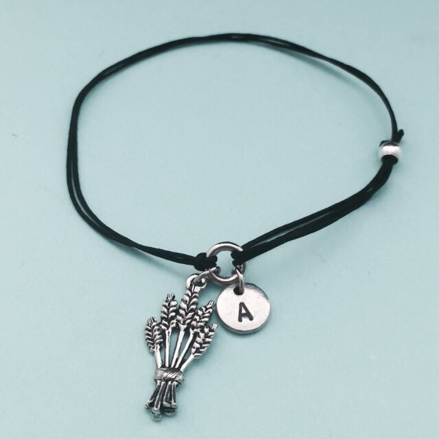 Weizen-Kordel-Armband, Bettelarmband Weizen, Verstellbare Armband, Bettelarmband, Personalisierte Initial, Monogramm von Toodaughters