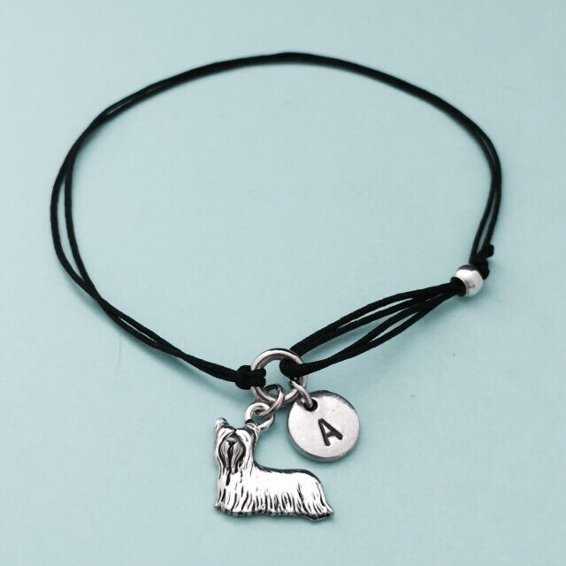 Yorkshire Terrier Schnur Armband, Bettelarmband Yorkshire-Terrier, Verstellbare Bettelarmband, Personalisierte, Initial, Monogramm von Toodaughters