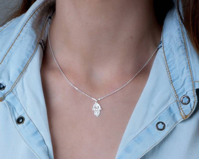 Hamsa Halskette, Fatima Hand Kleine Pendnat, Zarte Zierliche Silber, Rosegold, Ep1026 von Tooliks