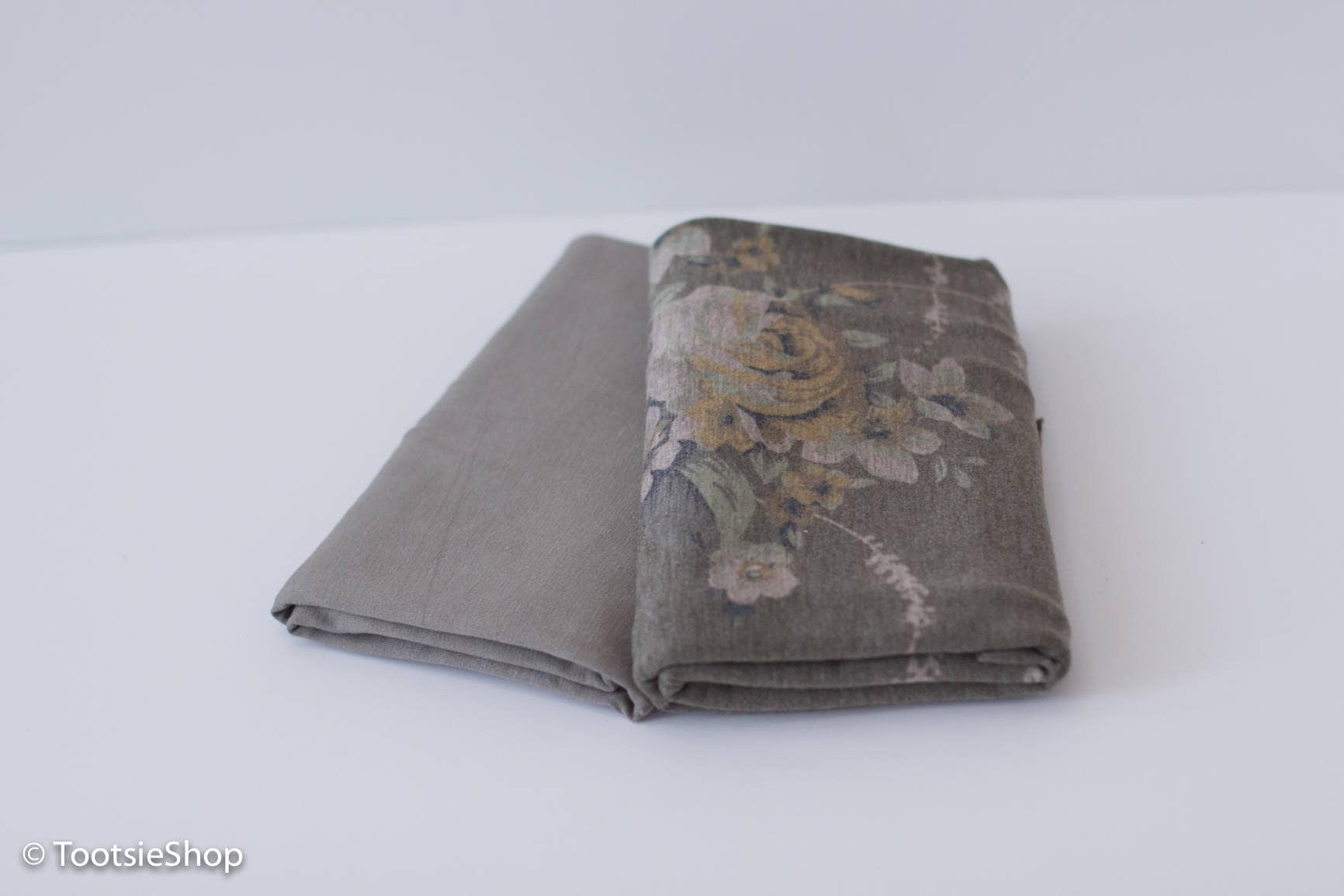 2Er Set Jersey Wraps, Gehäkelte Olivgrün Strick Wrap, Steingrau Newborn Foto, Stretch Wrap von TootsieShop