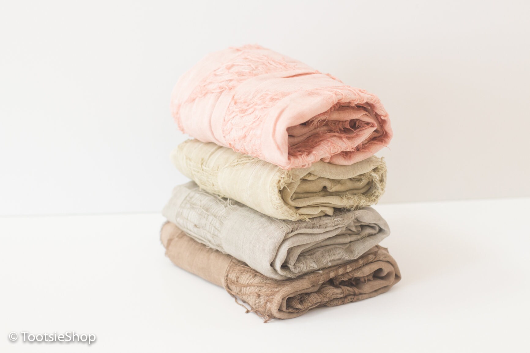 Neugeborenen Fotografie Layer Gemustert, Foto Wrap, Gemusterte Layer, Photo Prop Lila Rosa Elfenbein von TootsieShop