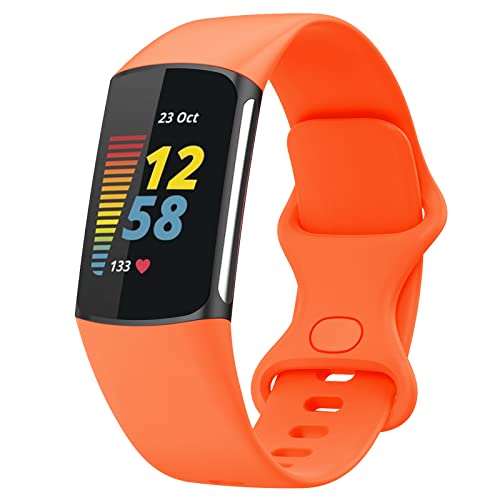 TopPerfekt Armbänder Kompatibel mit Fitbit Charge 6 Armband, Verstellbares Weiches Silikon Sport Ersatz Uhrenarmband Armbänder Armband für Charge 5 Activity Tracker Damen Herren (1-orange, S) von TopPerfekt