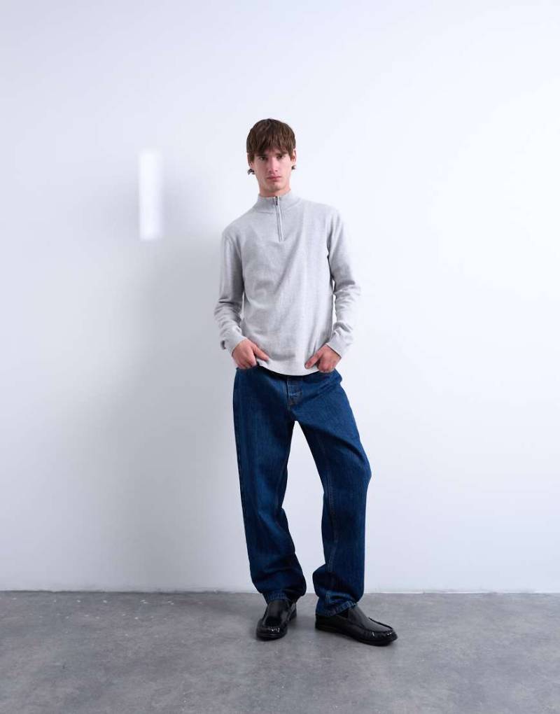 Topman - Essential - Strickpullover in Hellgrau mit kurzem 1/4-Reißverschluss und Stehkragen von Topman