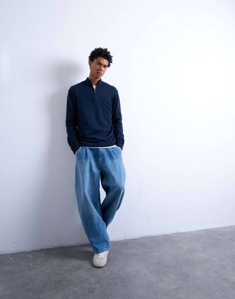 Topman - Essential - Strickpullover in Marineblau mit kurzem 1/4-Reißverschluss und Stehkragen von Topman