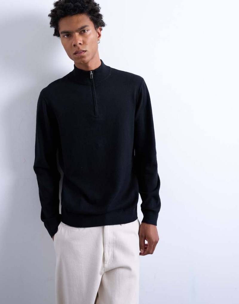 Topman - Essential - Strickpullover in Schwarz mit kurzem 1/4-Reißverschluss und Stehkragen von Topman