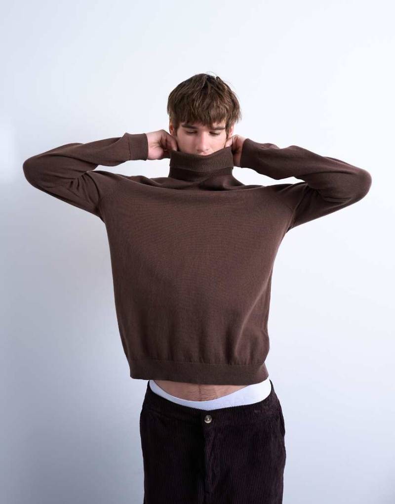 Topman - Essential - Strick-Rollkragenpullover in Braun von Topman