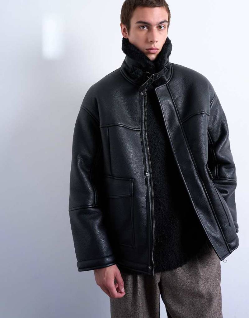 Topman - Jacke aus Lammfellimitat in Schwarz mit aufgesetzten Taschen von Topman