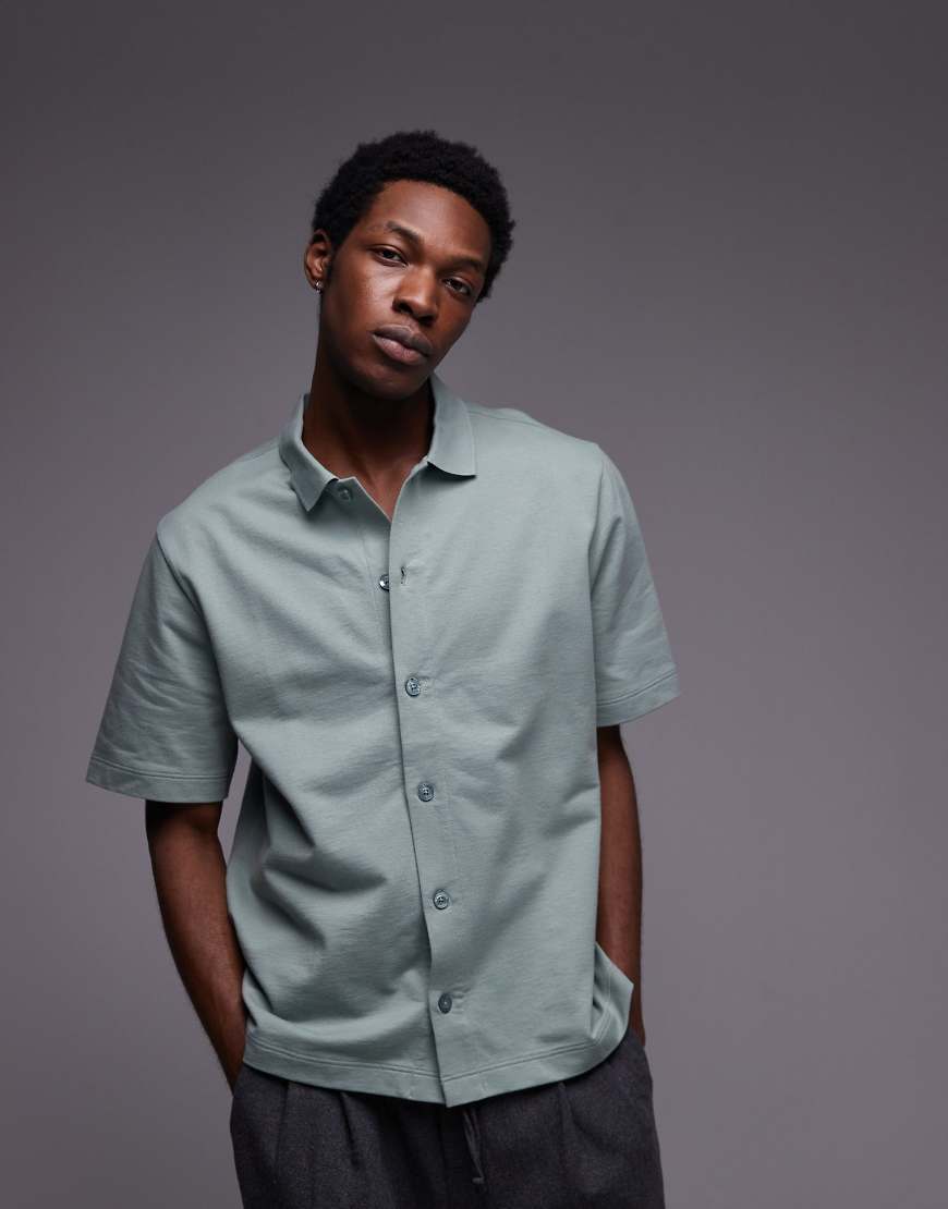 Topman - Jersey-Hemd in Salbeigrün mit Knopfleiste und Oversize-Schnitt von Topman