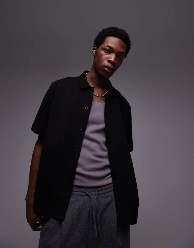 Topman - Relaxed-Fit-Hemd aus Jersey in Schwarz mit Knopfleiste von Topman