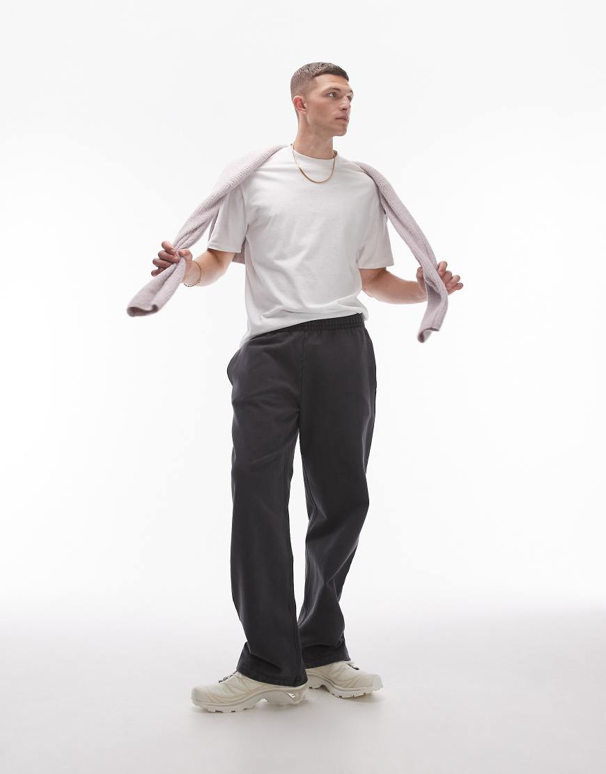 Topman - Jogginghose in verwaschenem Schwarz mit geradem Schnitt-Rot von Topman